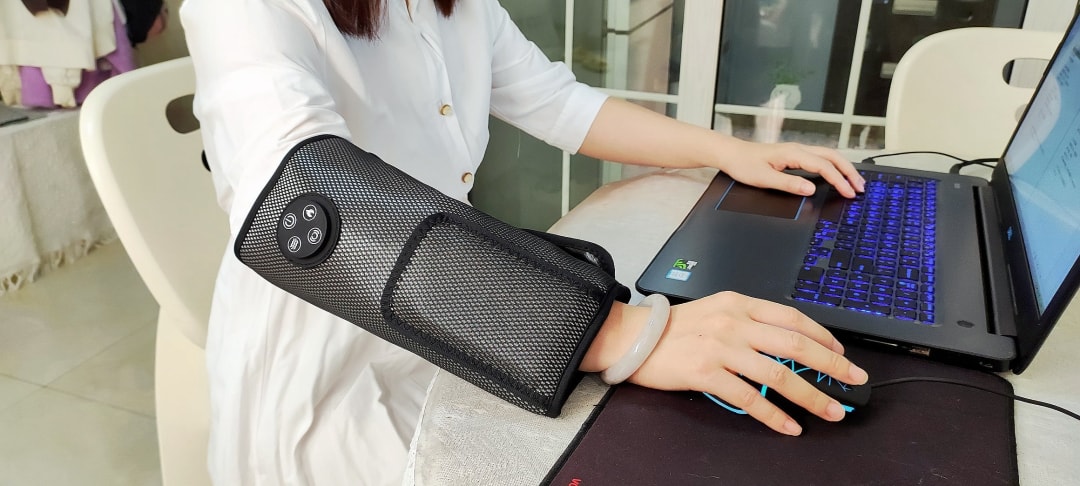 Do Portable Massagers Like KLCOSY Really Work? 