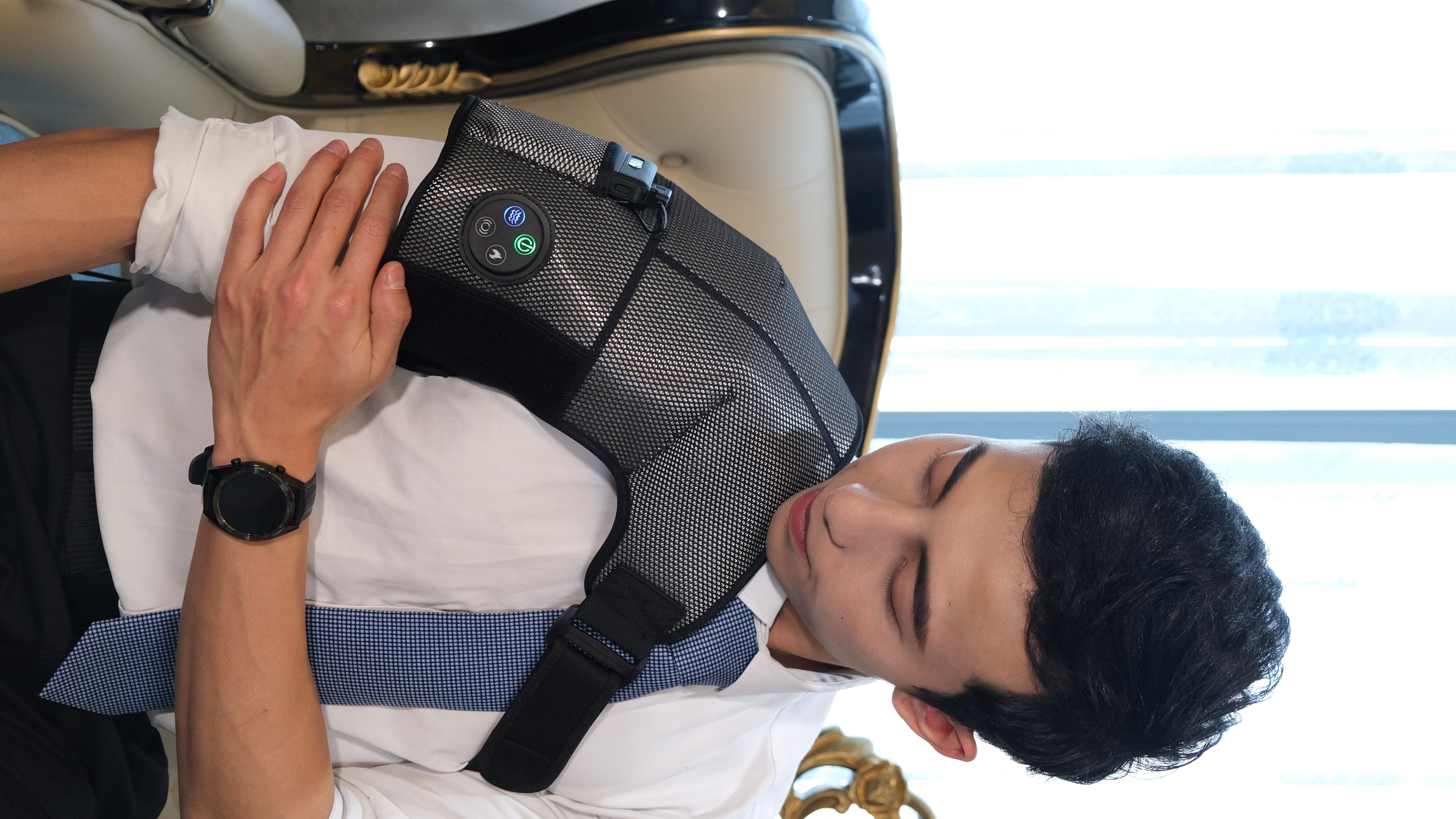 portable-shoulder-massager